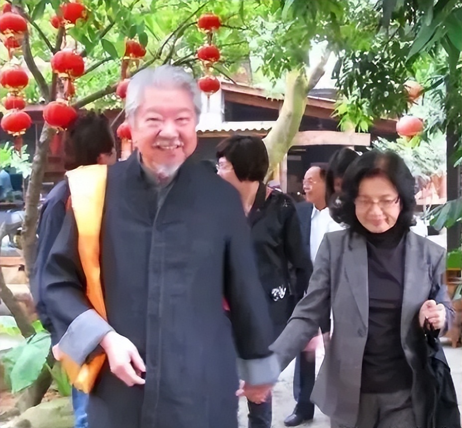 香港四大才子蔡澜的婚姻 (香港4大才子蔡澜)