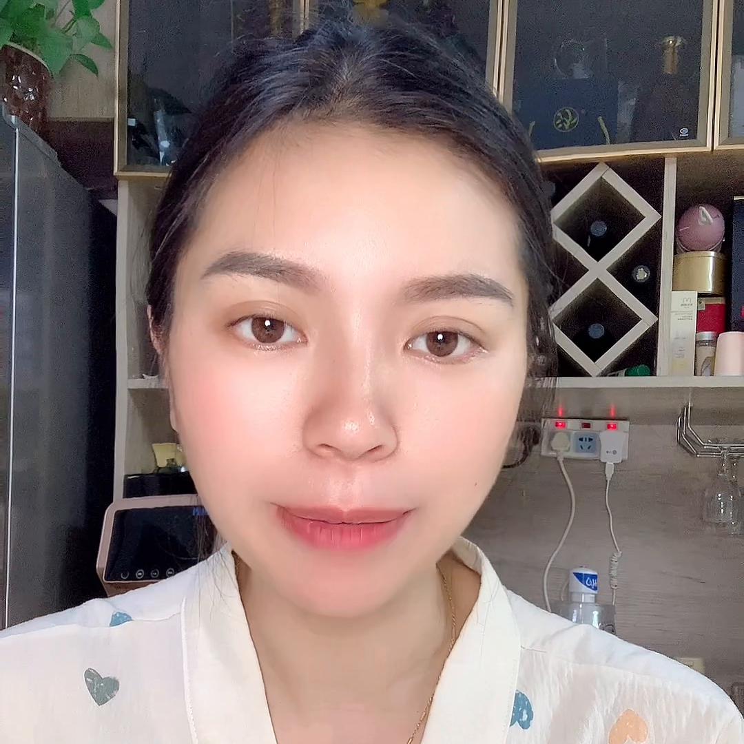 年轻人出门带现金好吗,年轻人出门带现金