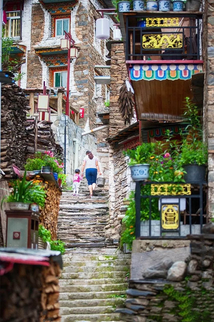 川西阿坝旅游详细攻略地图,川西阿坝旅游攻略三天