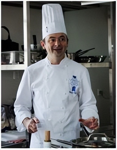 “多姿多彩”的法语世界：与颜色有关的习语表达