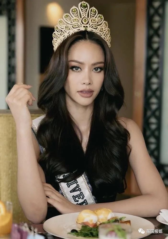 娉板浗鎷捐崚濂冲鎴愪负閫夌編鍐犲啗,娉板浗鍨冨溇灏戝コ閫夌編鍐犲啗