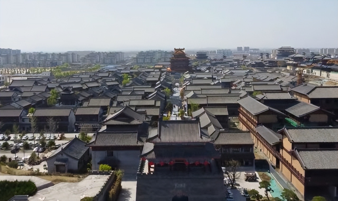 山东最大假古城在哪,山东假古镇在什么地方