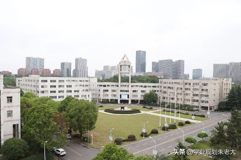 东南大学成贤学院，2022年在江苏省各专业，录取最低分及录取位次