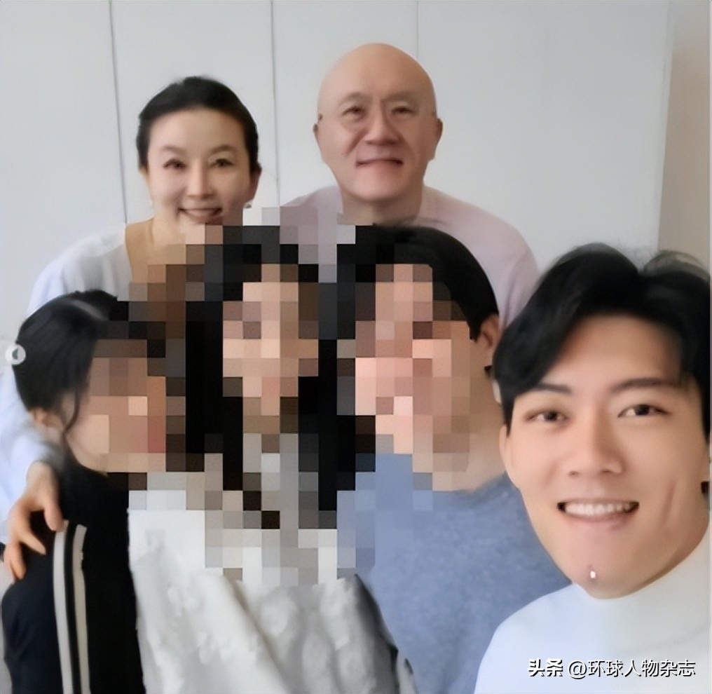 孙子实名举报总统爷爷和亲爹，让人看傻眼