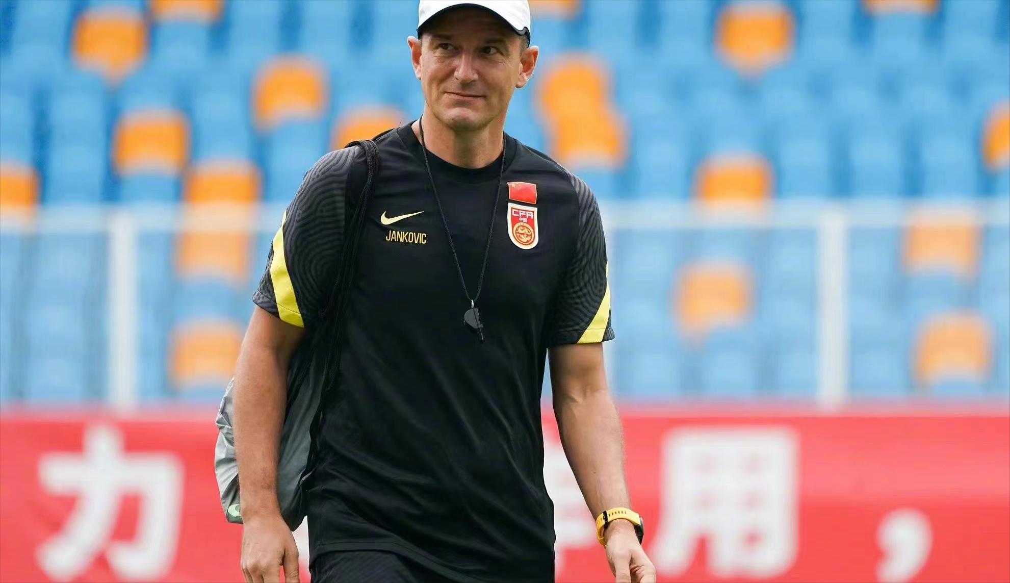 扬科维奇出任国足主教练,国足主帅扬科维奇重申国足目标