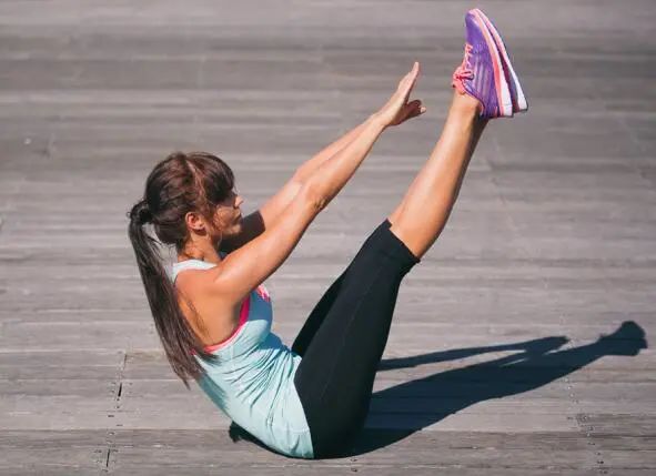 仰卧起坐快速训练方法,仰卧起坐板的正确训练方法