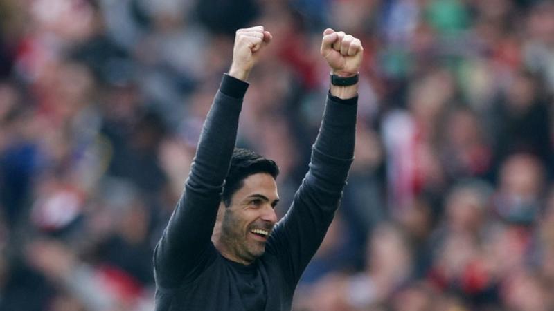 英超春节看点：除夕上演落魄豪门“让四”，初一安排两队争冠大戏