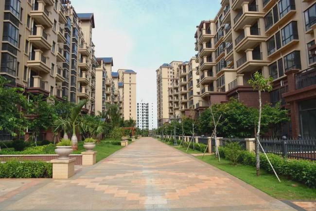 为什么说再穷都不能卖头发,为什么买三层不买二层呢