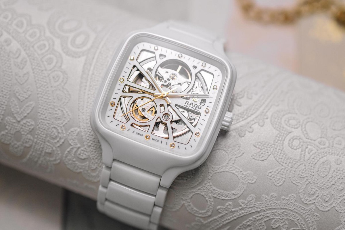 rado瑞士雷达表视频,rado雷达表轻盈新时尚