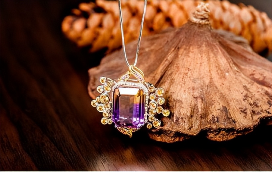 关于水晶有哪些知识资料,水晶要有什么特征才算真的水晶