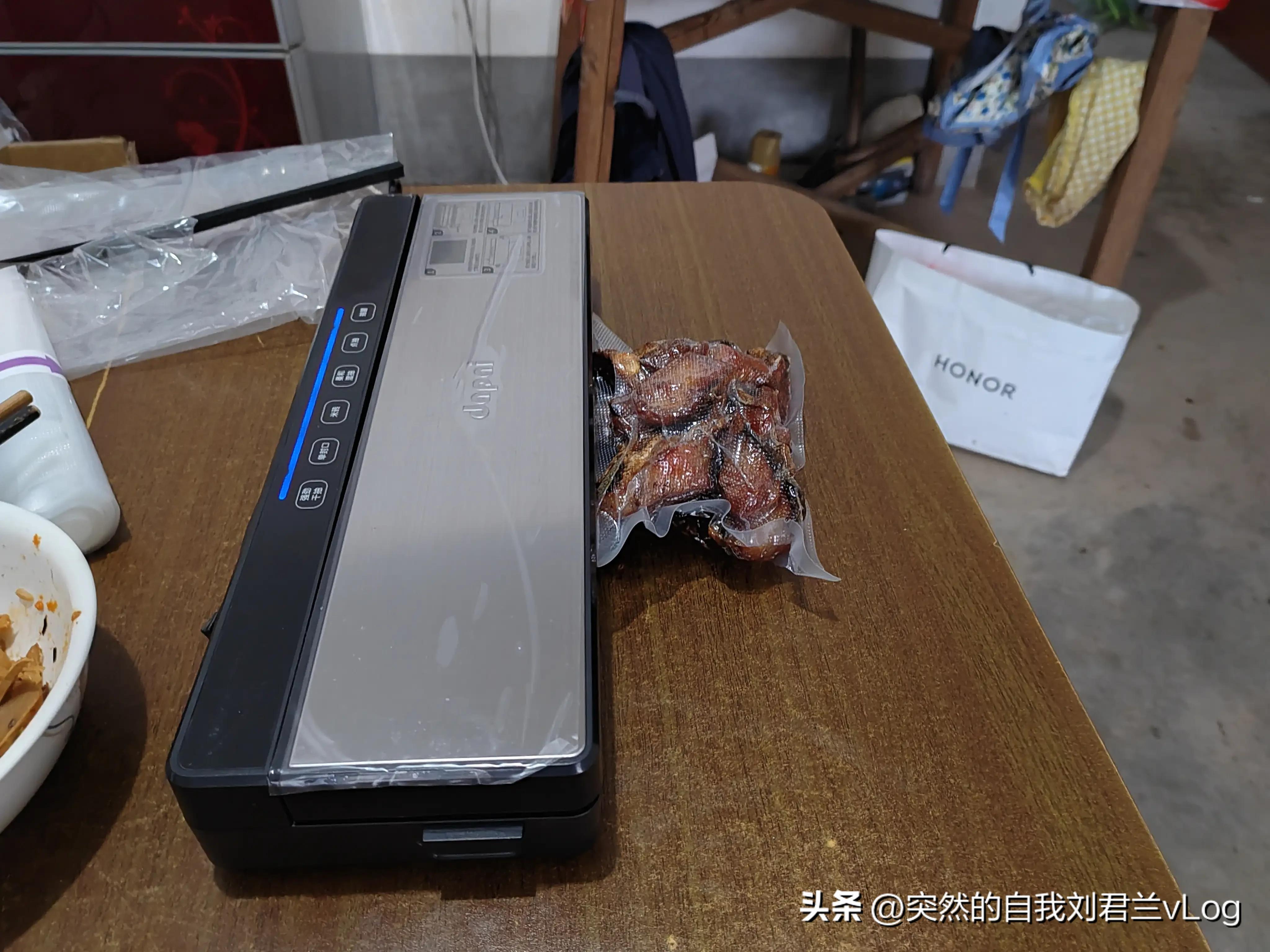 京东抢购的机器被客服退,京东买到后封机怎么投诉