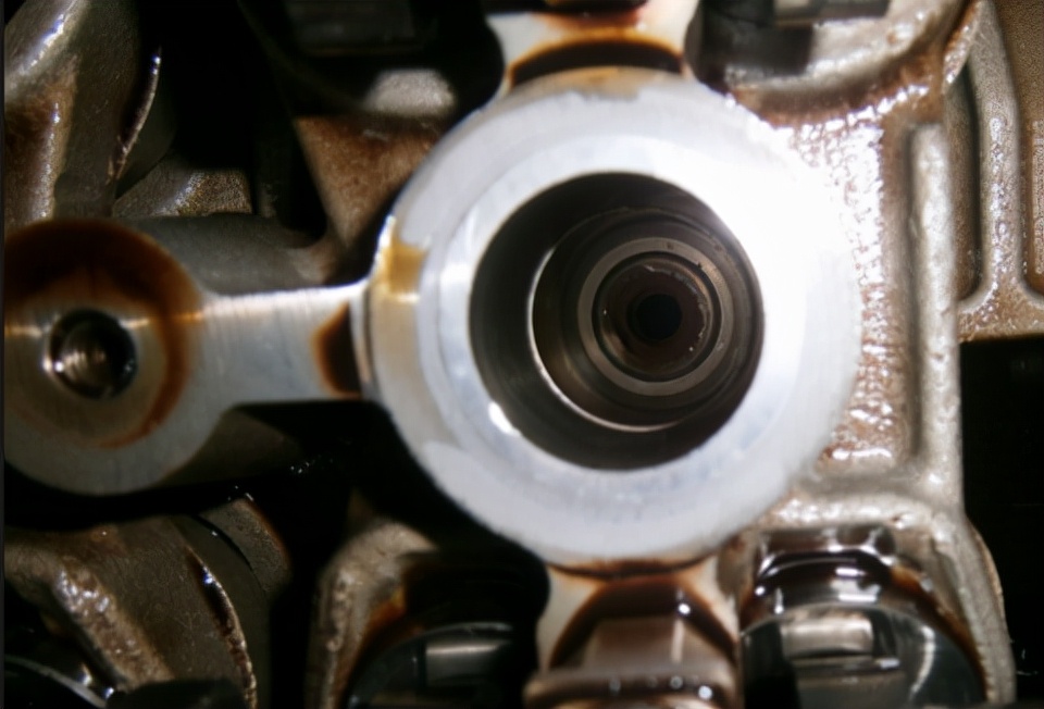 学修车的男孩到最后怎么样了,修车男孩学习后悔的视频