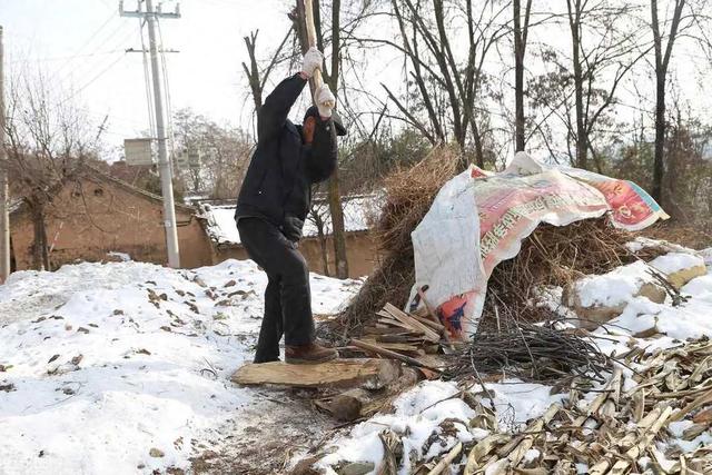 凤凰男与老婆住院,凤凰男花了妻子的钱后续