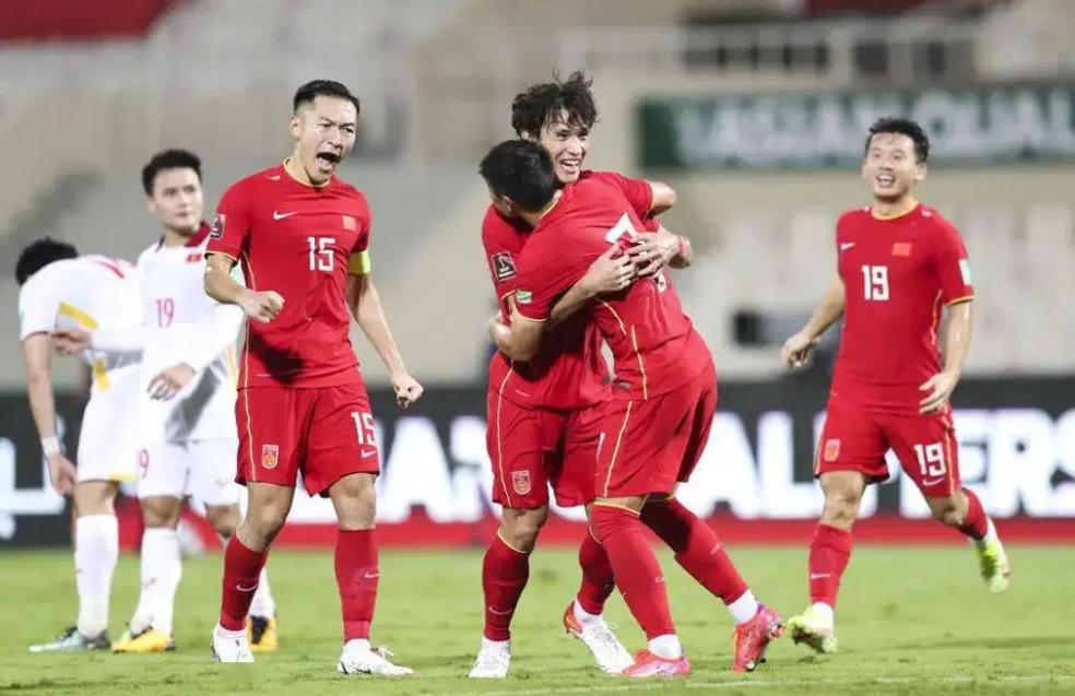 感谢中国男足的人,我要感谢中国男足