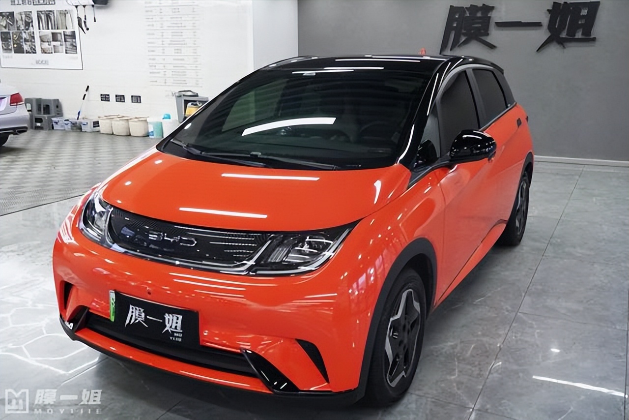 镀晶和隐形车衣哪个实用,汽车镀晶和隐形车衣哪个好