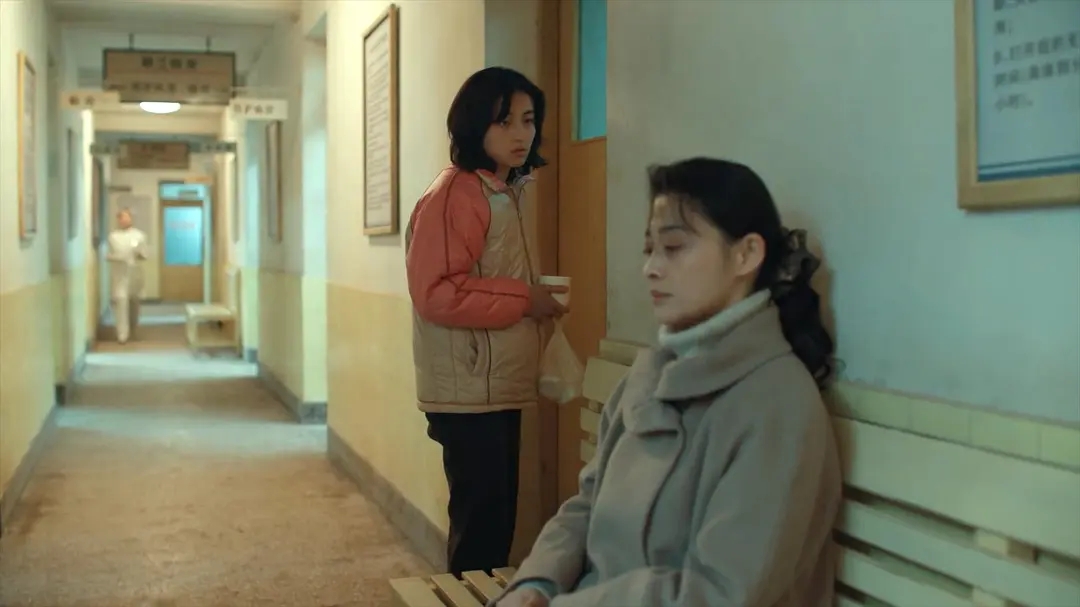 张静初漫长的季节演技表情,漫长的季节张静初和李庚希