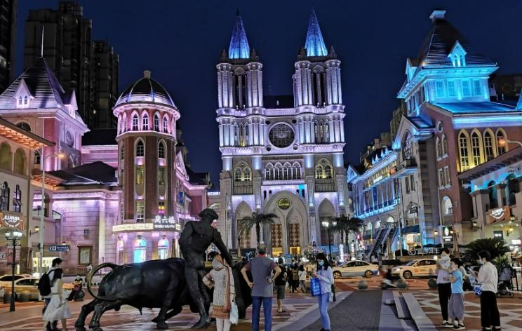 兰州中心商场,兰州中心是兰州最大的商场吗