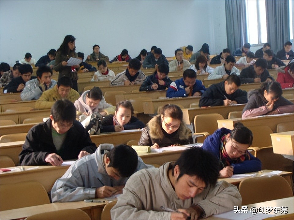 湖南成人高考报名截止时间,今年成人高考报名截止时间