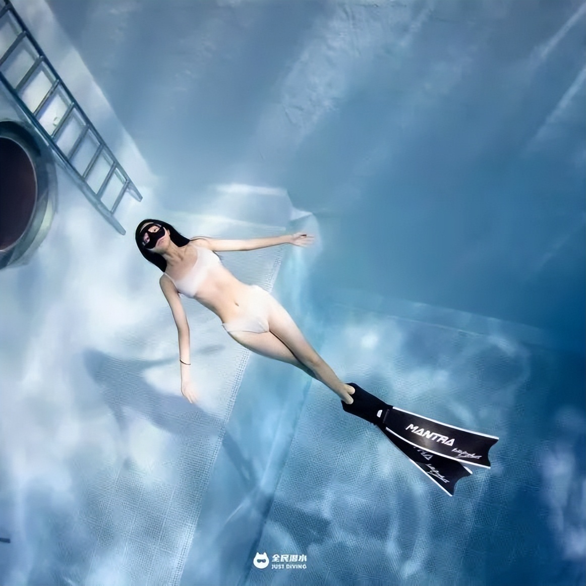 海陆空震撼炫酷视频,海陆空的全线飙战看得直呼过瘾