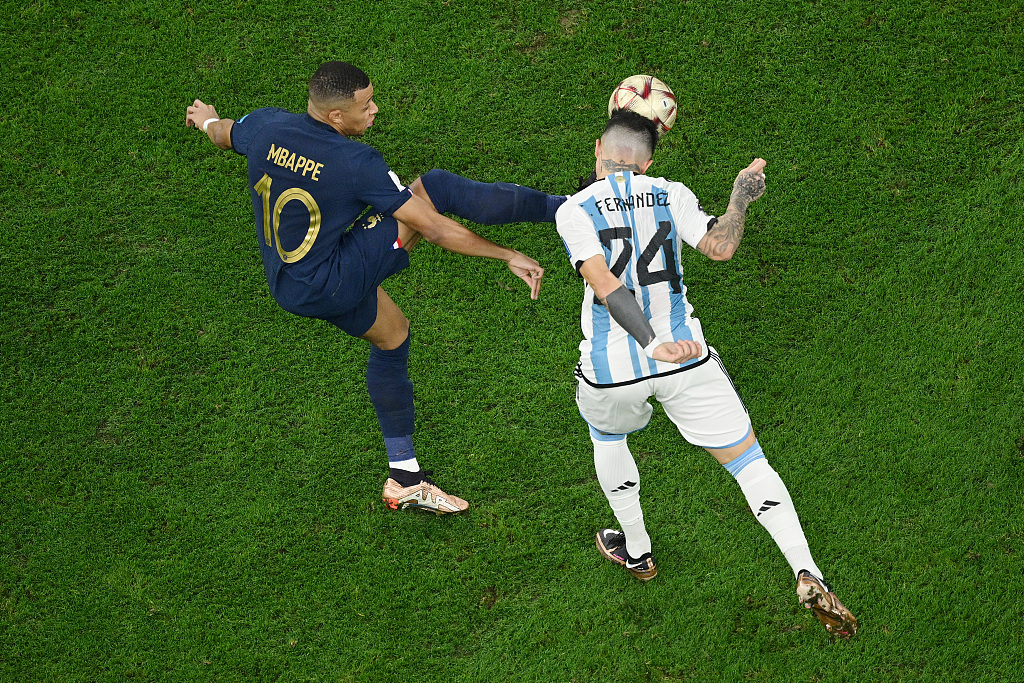 世界杯梅西哪场点球判罚有问题,世界杯决赛裁判示意假摔