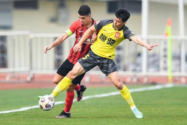 广州队0比1上海海港,广州队被绝杀