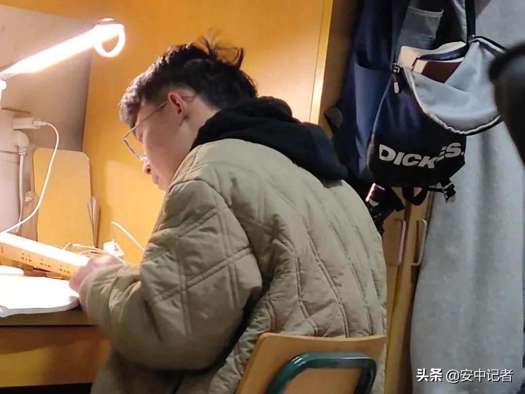 安中医的简介,安中医门诊