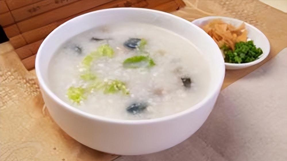 小孩子手脚脱皮缺什么维生素,孩子手脚脱皮是缺维生素吗