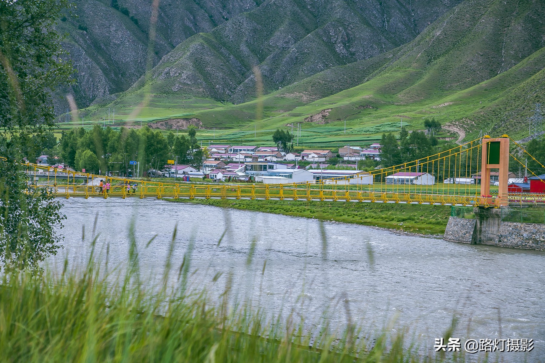 8月避暑适合旅游的地方推荐,8月适合去哪里旅行避暑