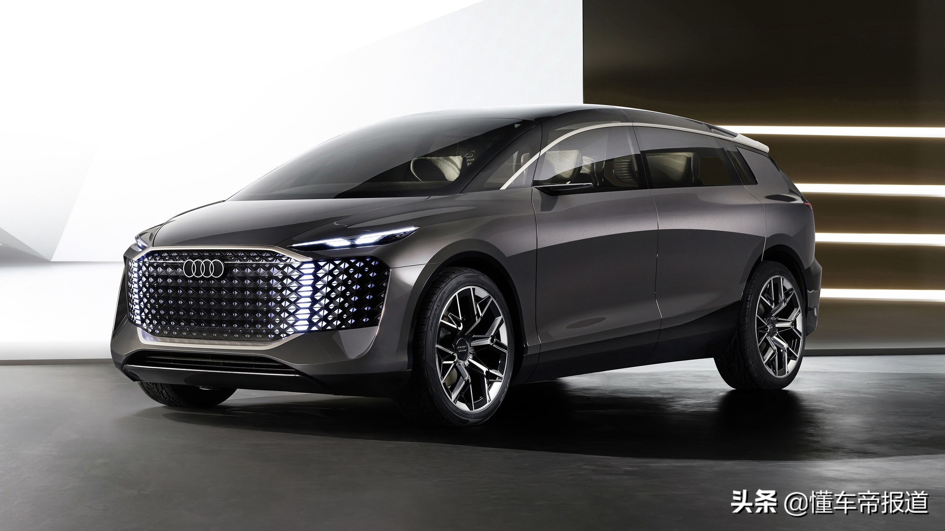 红旗商务车埃尔法最新款价格,红旗牌埃尔法mpv价格