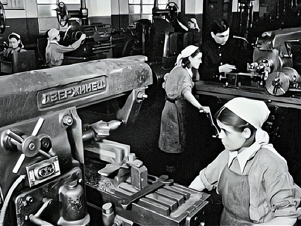 玩弄女明星，操控总统，公然支持部署萨德，韩国财阀乐天有多嚣张