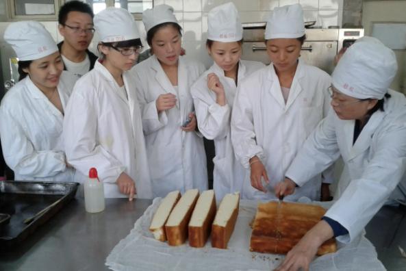 2022理科专科热门专业排名前十名,最近五年的理科热门专业