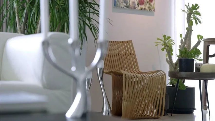 一代乐坛才女的传奇人生：花十余年，收藏千件宝贝