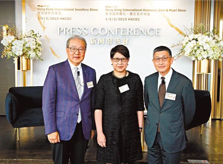 曾创香港珠宝界N个第一，传承四代，周生生89年传奇创业史