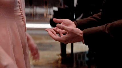 妹妹要出国，男友突然反悔买婚房，还替我做了一个不可接受的决定