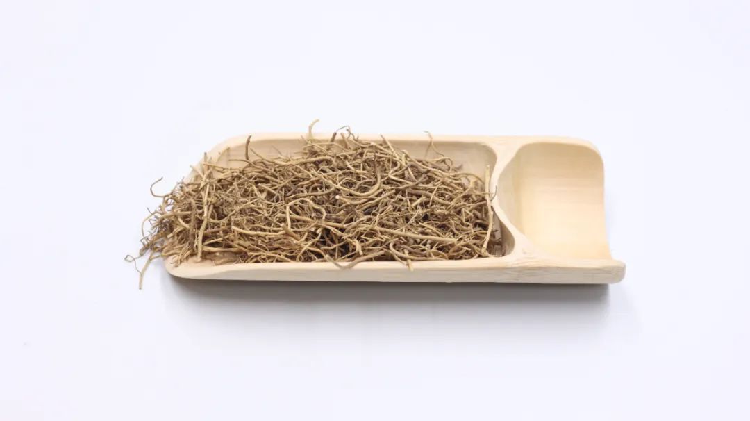 细辛不过钱的出处,细辛不过钱下一句