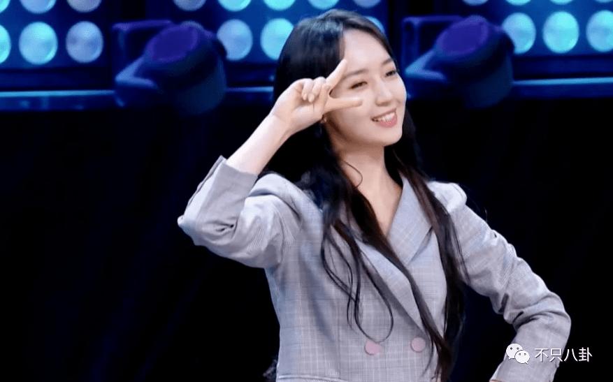 秦牛正威订婚哪个明星参加了婚礼,秦牛正威订婚视频高清