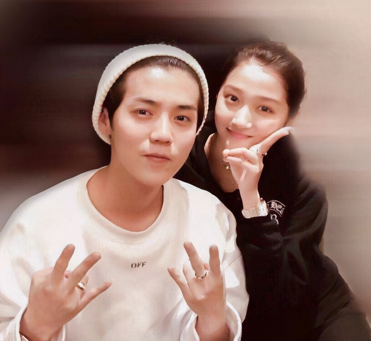 鹿晗巅峰期给足了关晓彤安全感,鹿晗炸裂视频