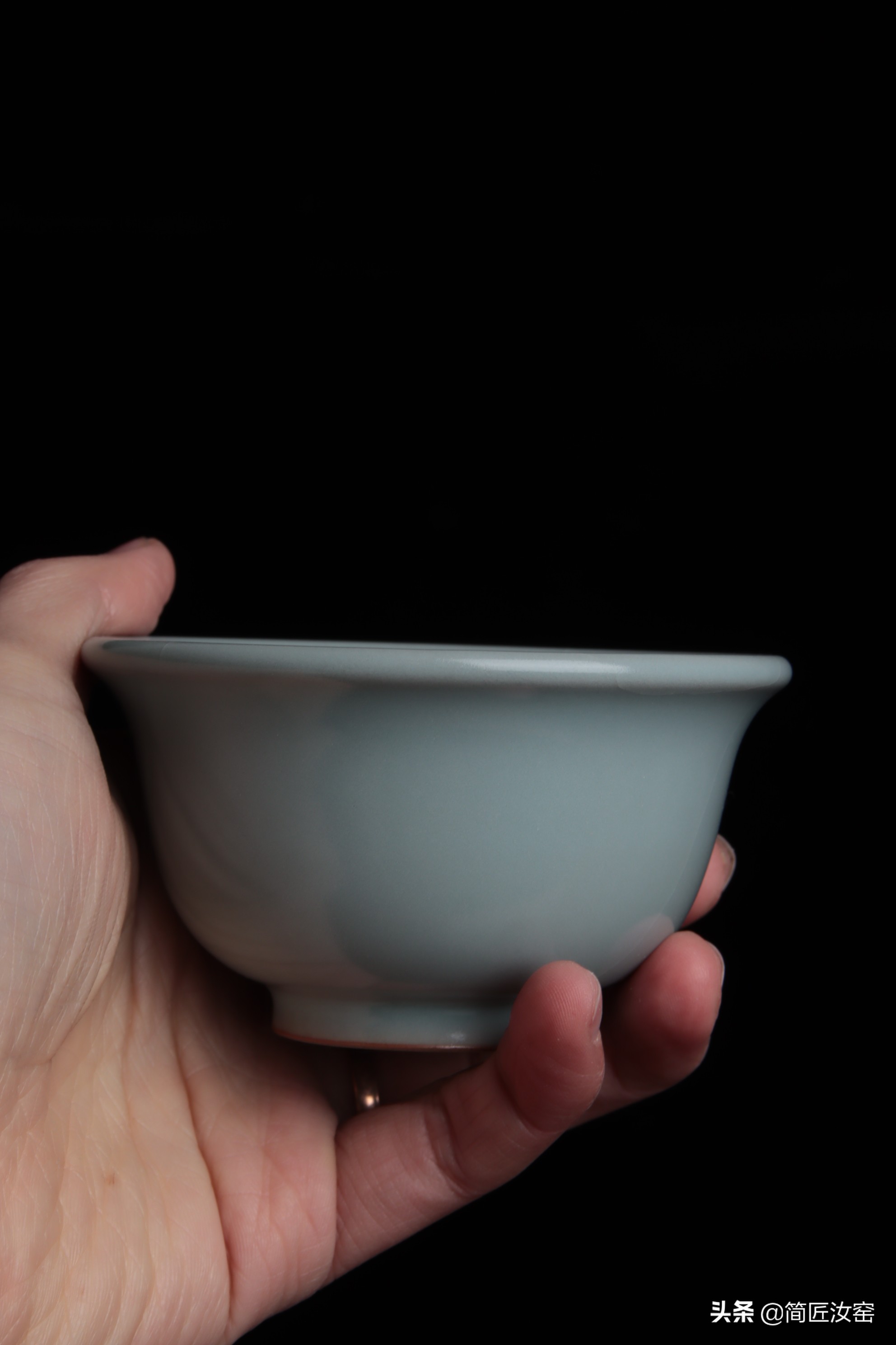 八方杯汝窑和永乐压手杯,简匠汝窑压手杯