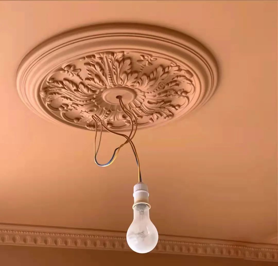 石膏线落伍吗,石膏线为什么不流行了