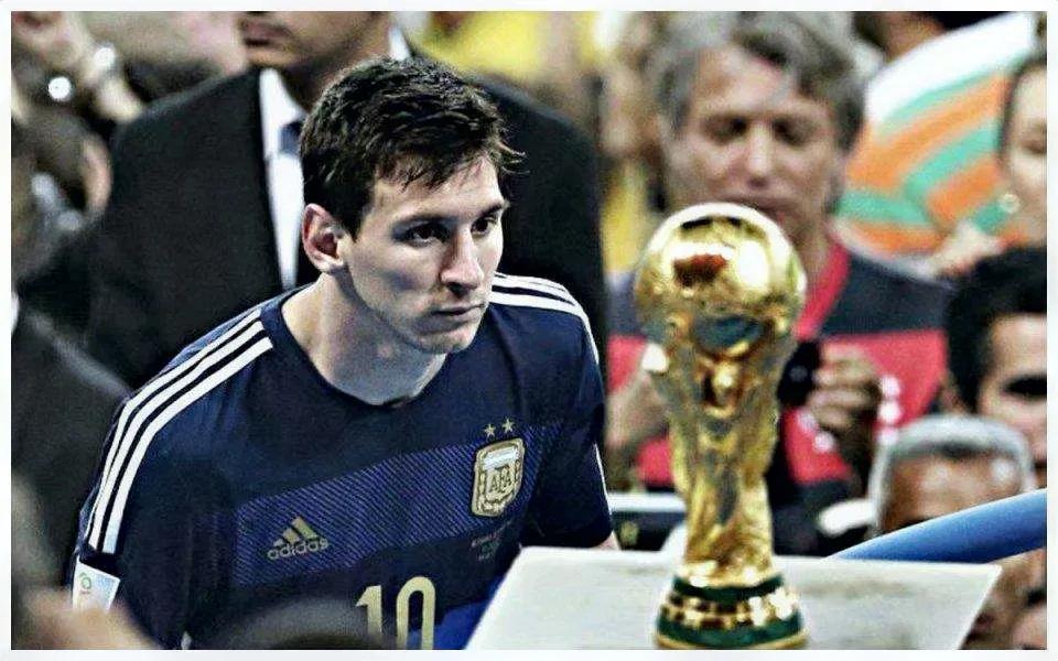 球王马拉多纳和球王梅西谁更厉害,球王梅西和c罗到底谁强