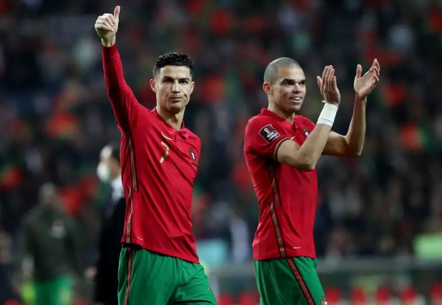 c罗是哪个球队的标志logo,c罗