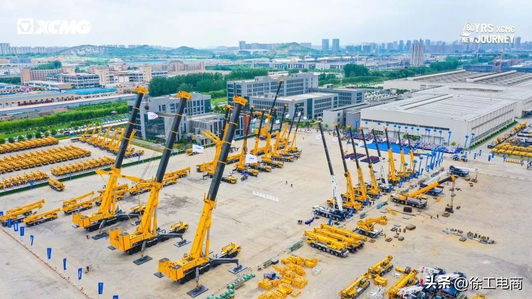 徐工xgt150000-600大国重器,徐工大型活动
