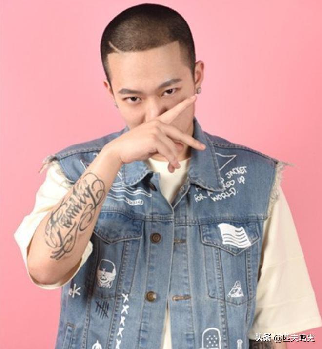 贾乃亮称对不起李小璐的声明,贾乃亮最近对李小璐的态度