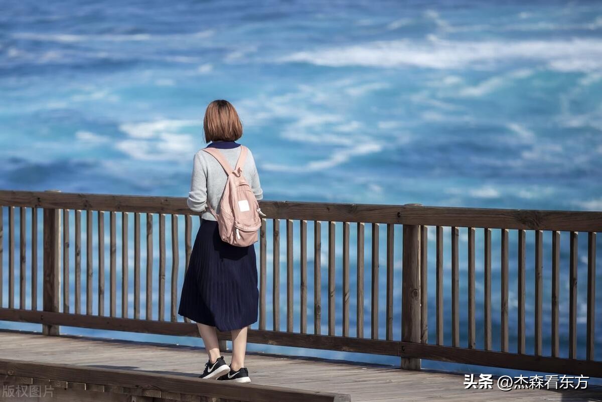 52岁大叔性骚扰多名女性，女子：他最爱舔女人的耳朵