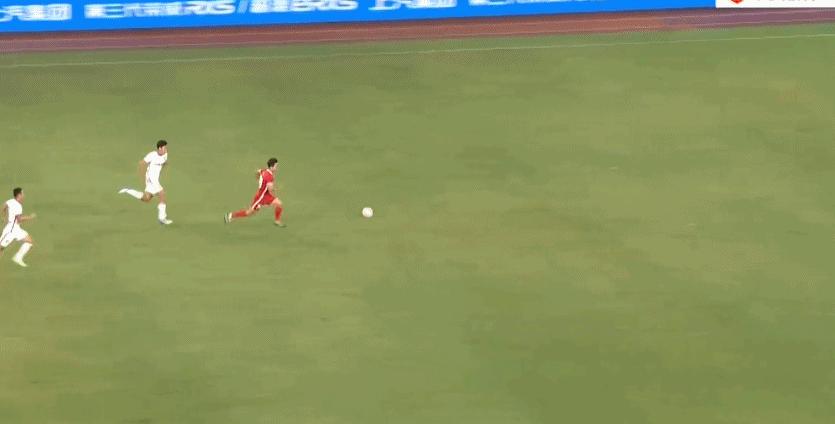 中超申花1-0亚泰前3轮取得全胜,中超最新积分榜冲超形势大逆转