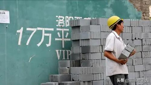 10万在银行理财4%收益6个月有多少,70万放银行理财能有多少收益