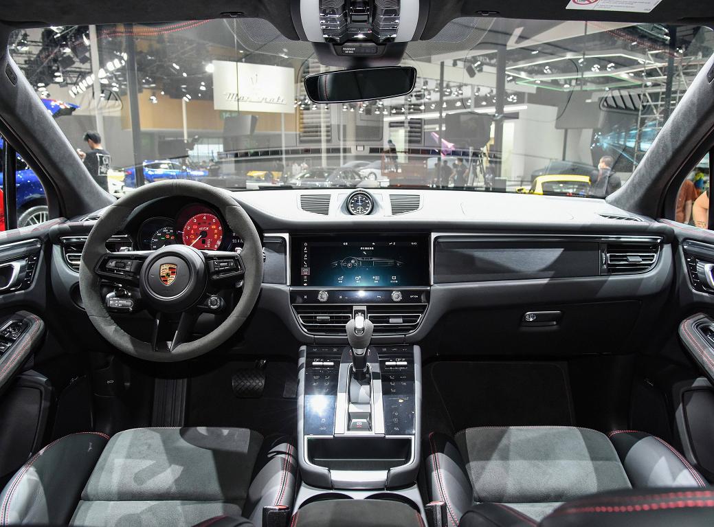 中国人最喜欢哪个价位的车子,中国人买什么颜色的车多