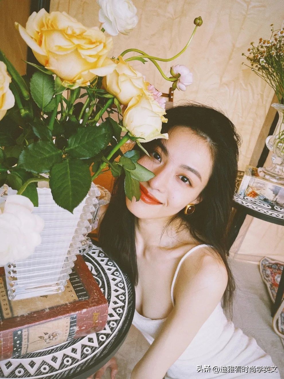 夏日氛围感女生照片,夏日女孩氛围感