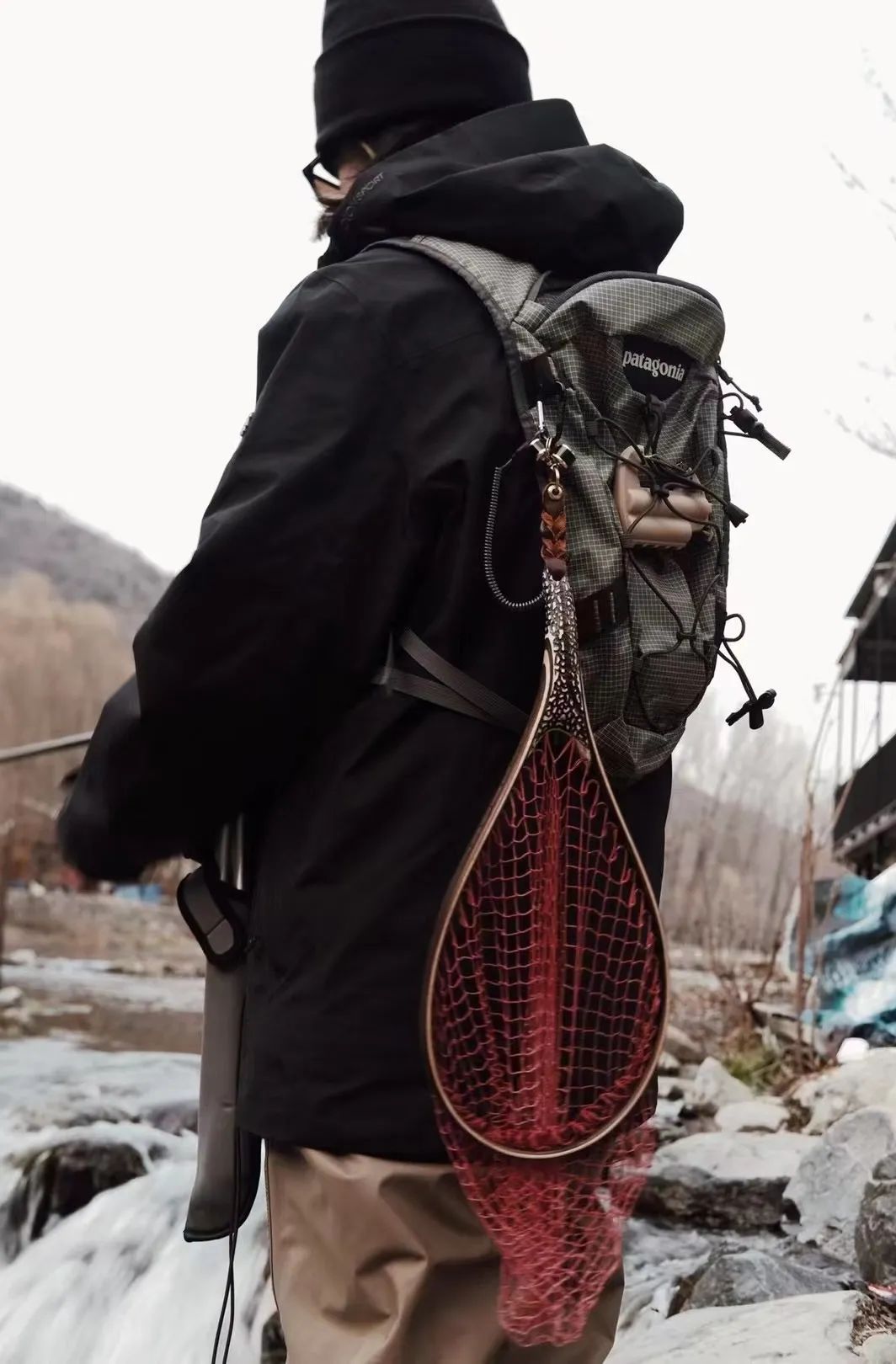 想学钓鱼新手需要买什么,新手学钓鱼最快的方法