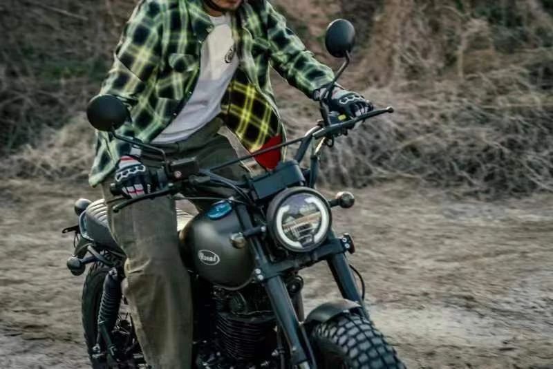 轻骑铃木250cc摩托车,推荐有性能又好看的复古车